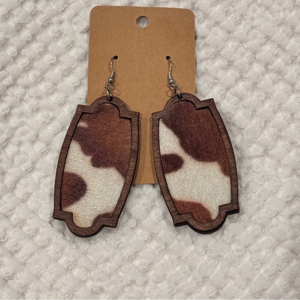 Boho Wood Brown and White Faux Cow Print Dangle Earrings New